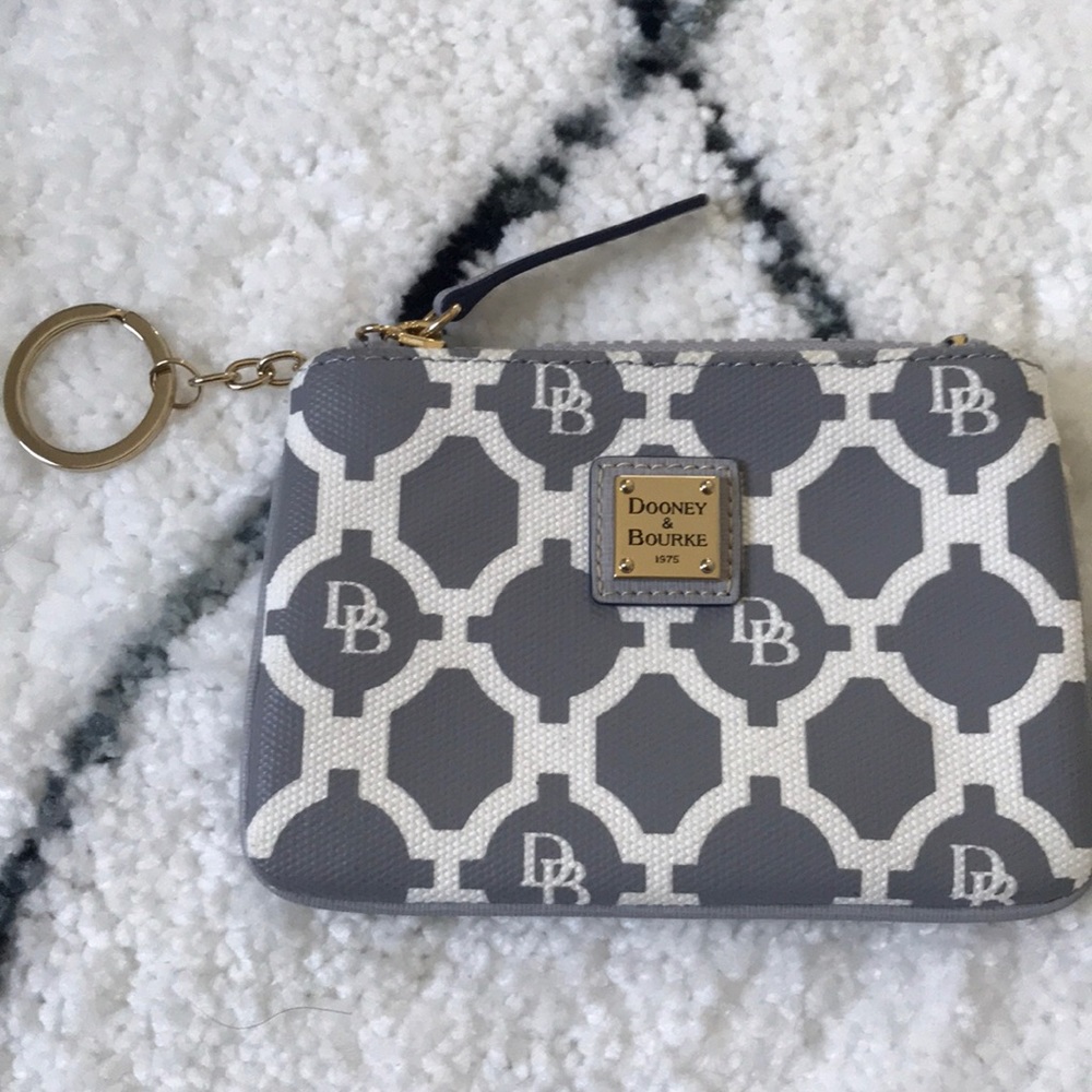 Dooney & Bourke Tote and Change purse - Picture 2 of 4